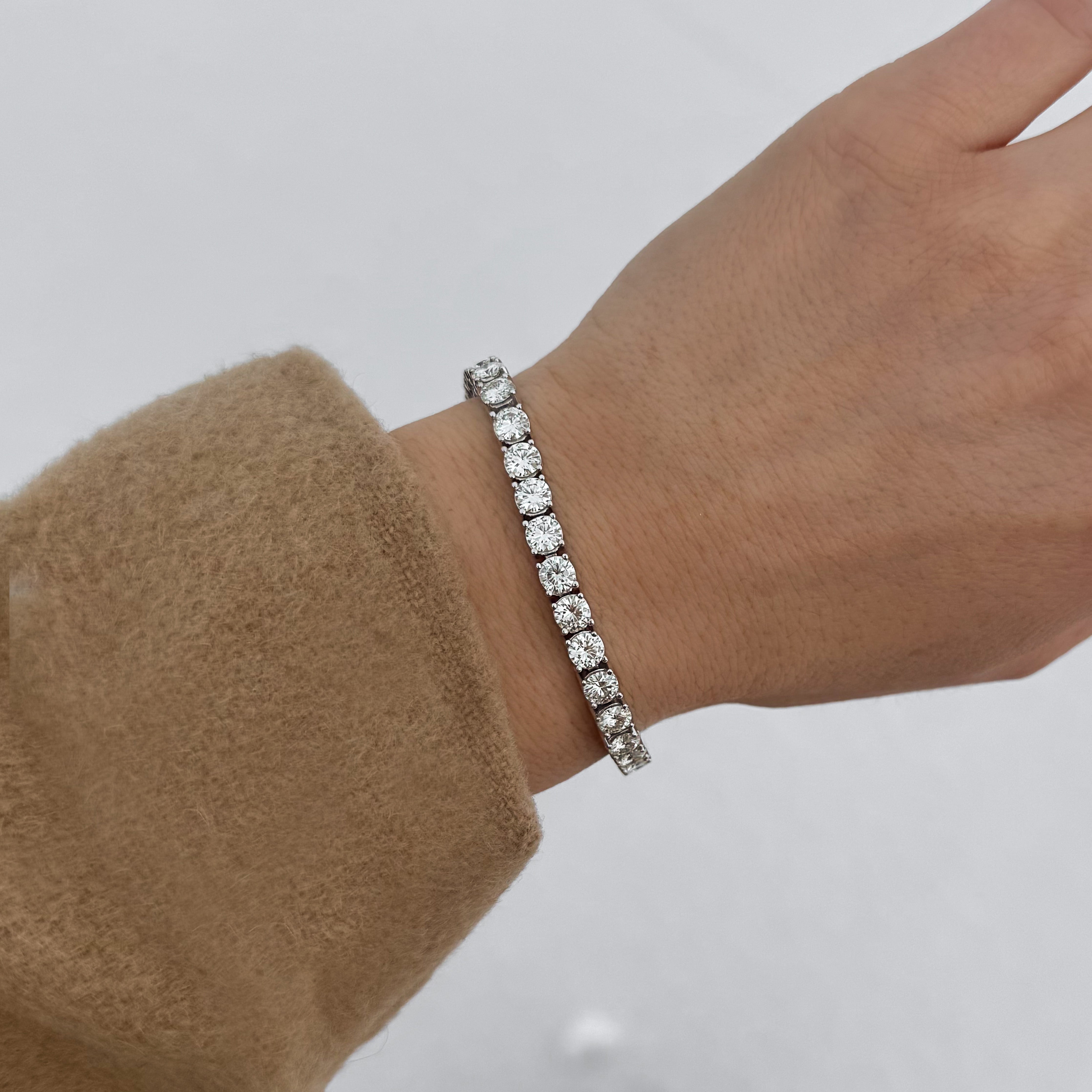 12.21 CTW DEW Round Moissanite Tennis Bracelet in Sterling Silver