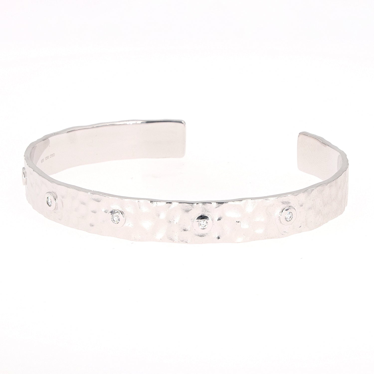 0.13 CTW DEW Round Near-Colorless Moissanite Fashion Bracelet in Sterling Silver