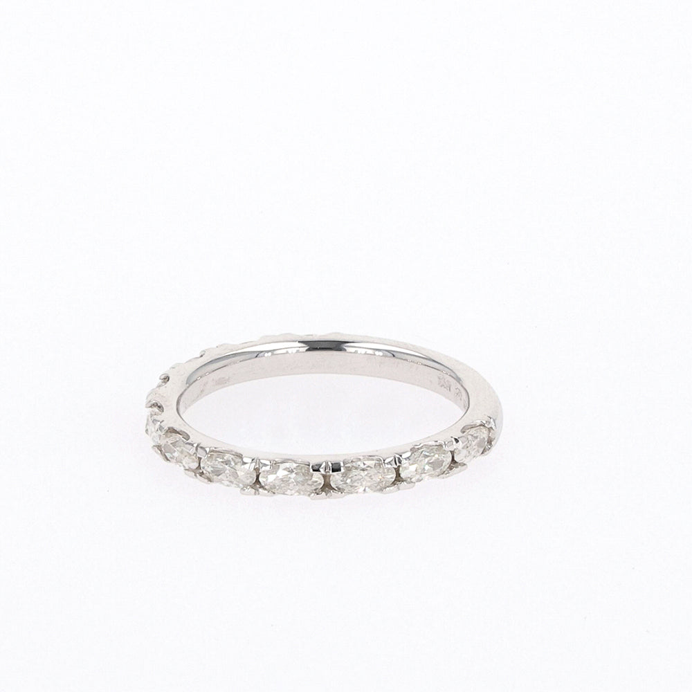 1.10 CTW DEW Oval Moissanite Shared Prong Band in Sterling Silver