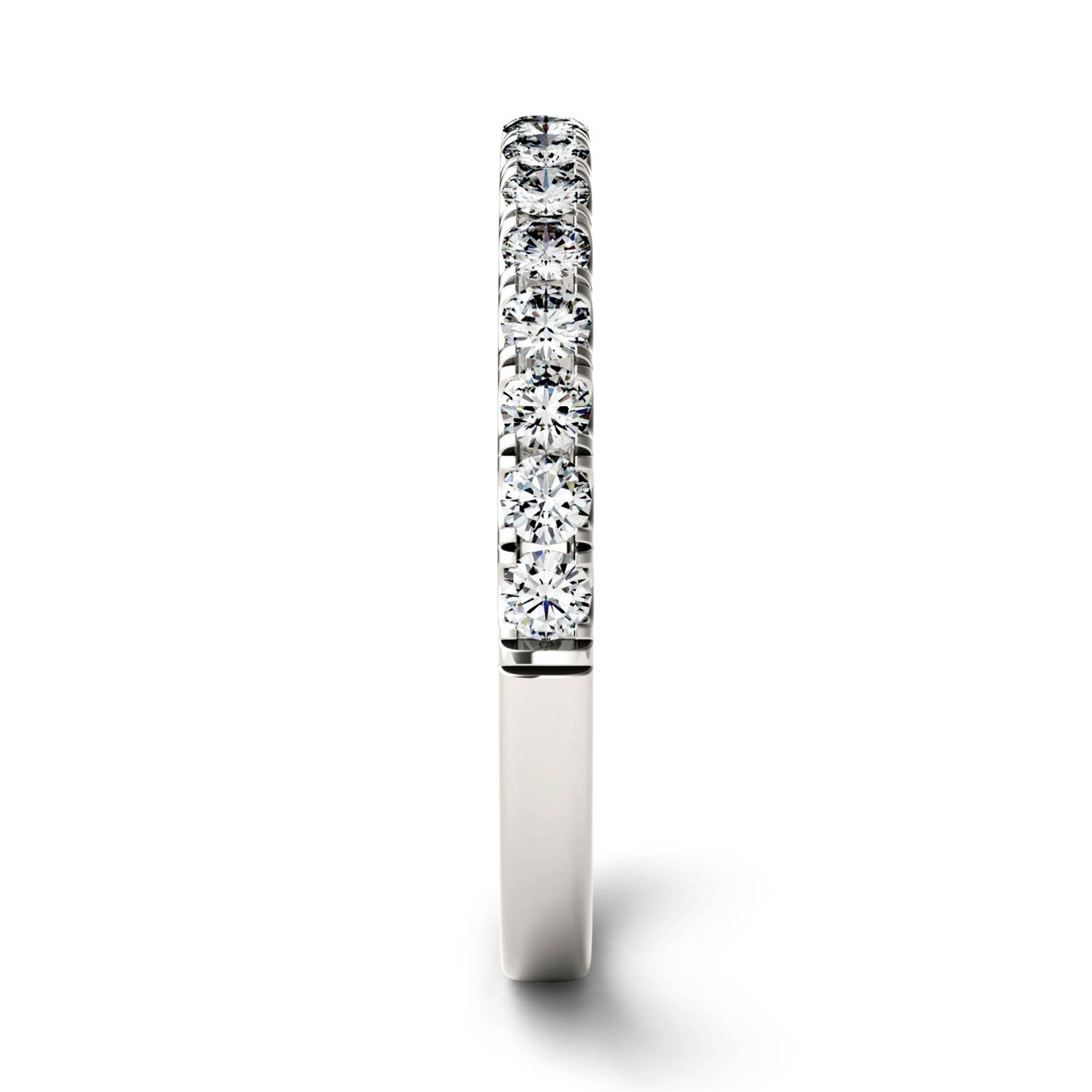 0.38 CTW DEW Round Moissanite Shared Prong Wedding Band in Platinum