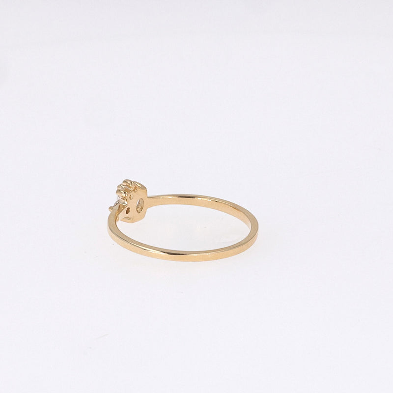 0.31 CTW DEW Oval Near-Colorless Moissanite Fashion Ring in 14K Yellow Gold